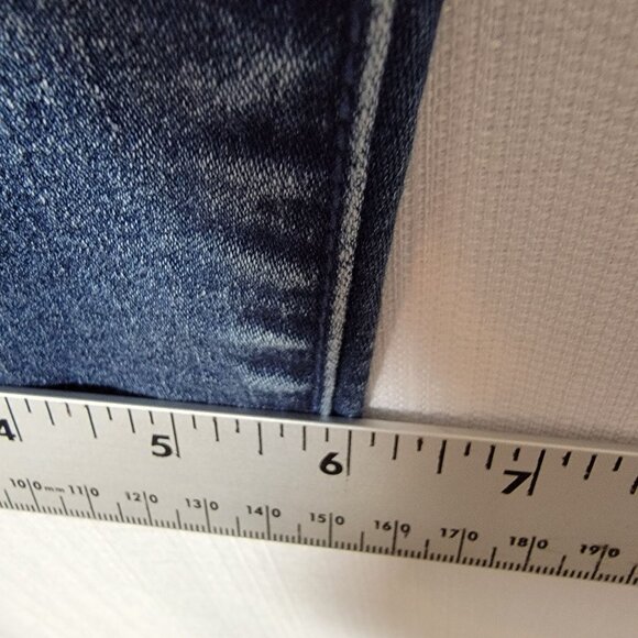 Decree Womens Jeans Size 17Junior Blue Denim Whiskered Skinny Low Rise - Picture 9 of 12